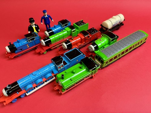 Thomas the tank engine - thomas,