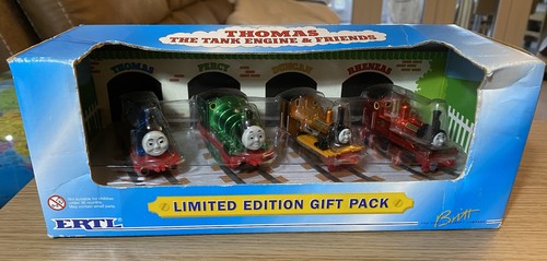 Ertl thomas the tank engine - thomas, &