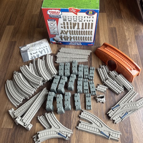 Trackmaster thomas friends - thomas, &